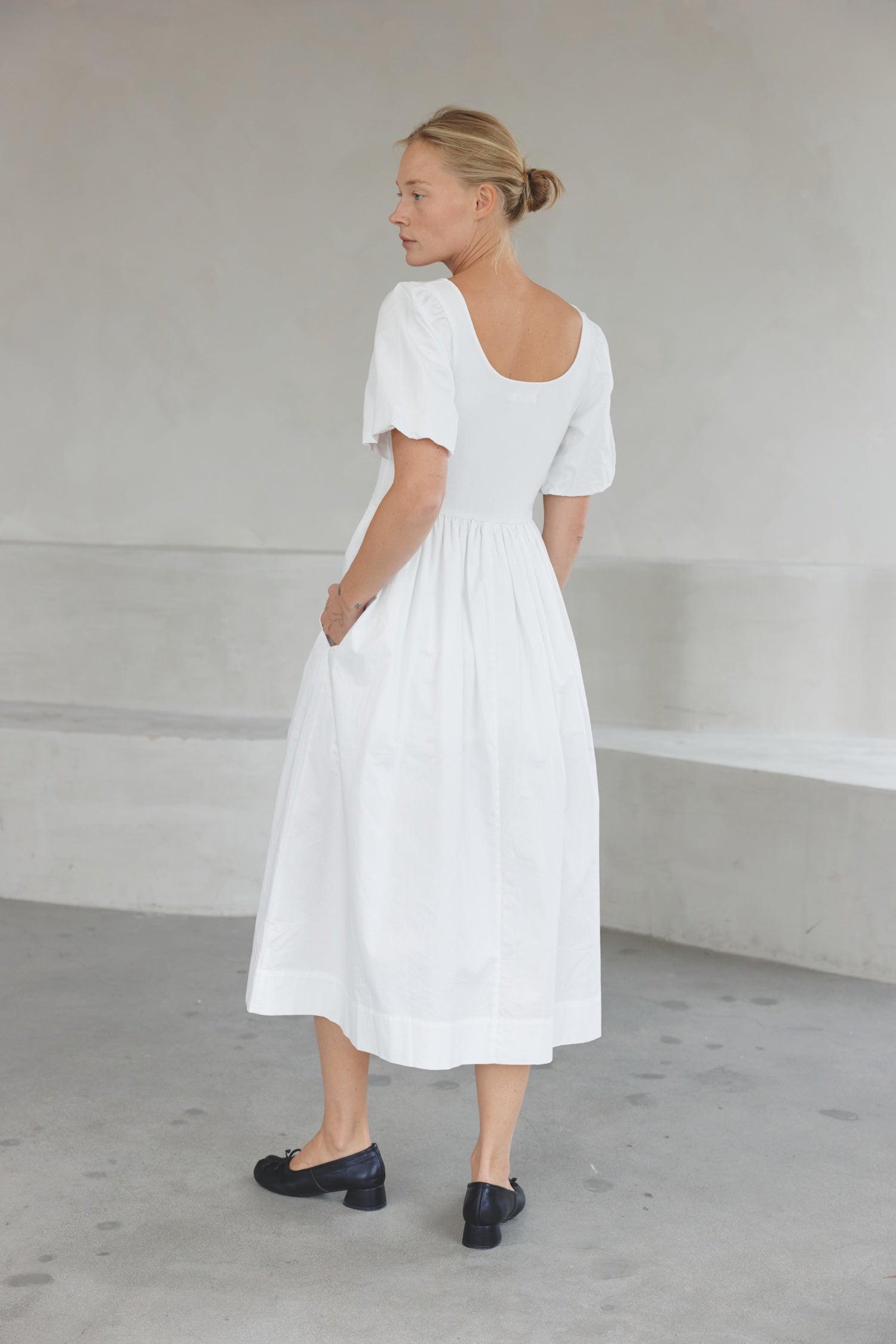 White midi dress outlet with pockets