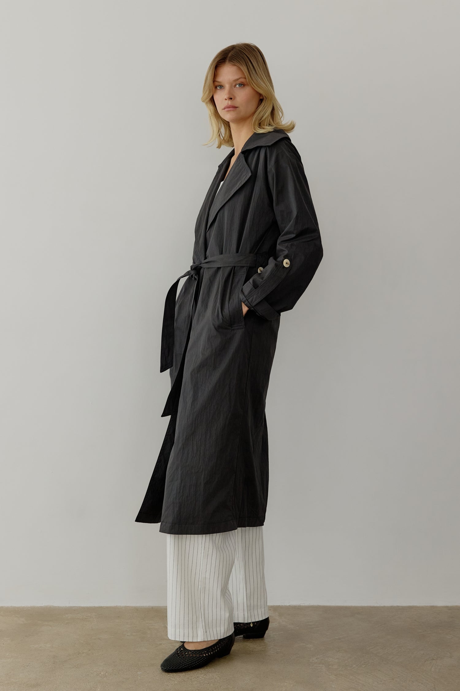 Outlets Janie and jack coral coat size 5/6,black coat size 5/6, black top size 7